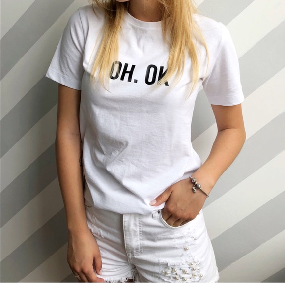 Essential White Crewneck T-Shirt with Print - Picture 3 of 4